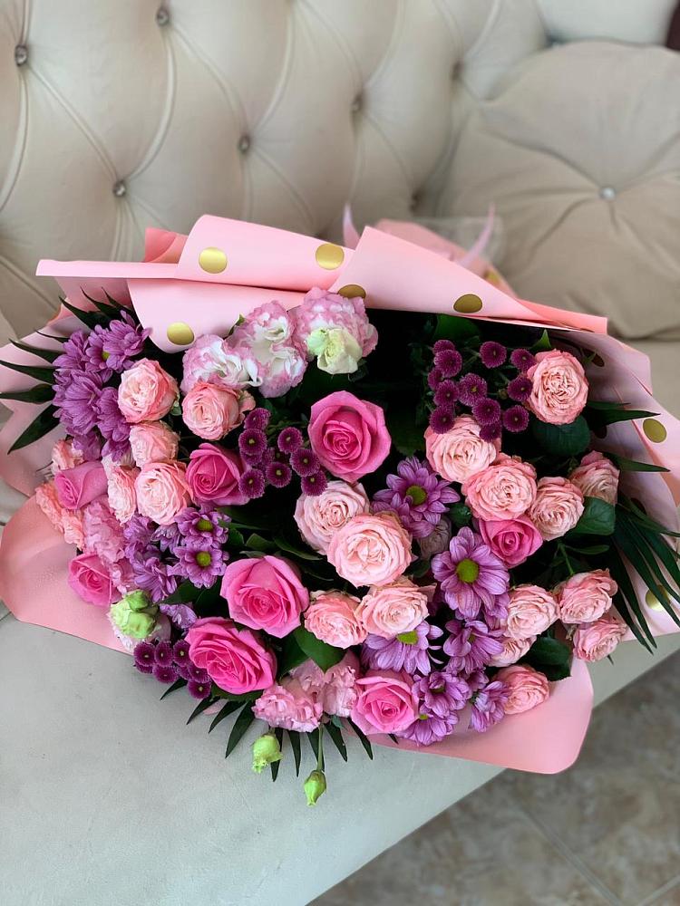 Букет цветов из: Хризантемы, Розы и Лизиантусы в Первомайском Тульской области