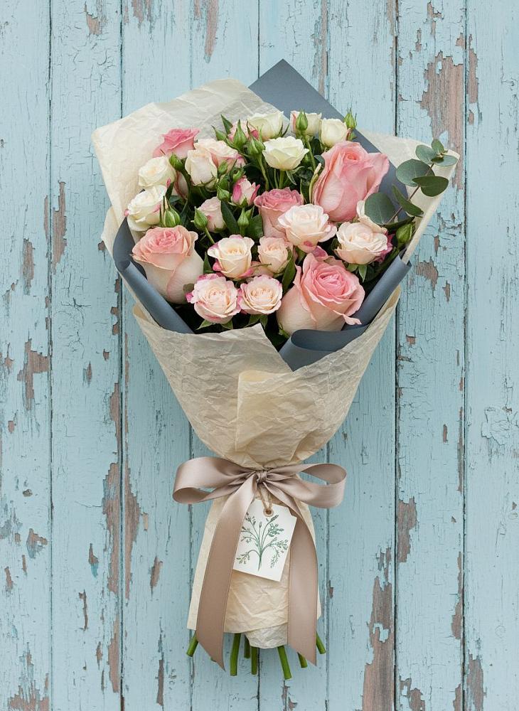 Букет цветов из: Розы в Первомайском Тульской области