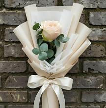 Букет цветов из:  Розы в Первомайском Тульской области