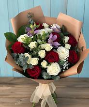Букет цветов из:  Розы и Альстромерии #REPLACE_PRED# Первомайском Тульской области