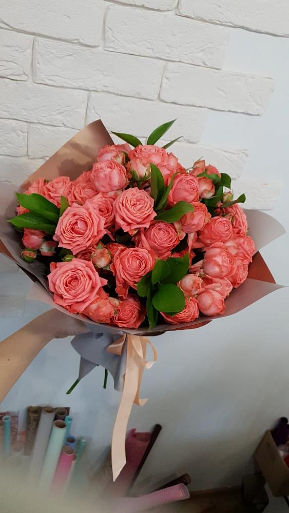 Букет цветов из: Розы в Первомайском Тульской области