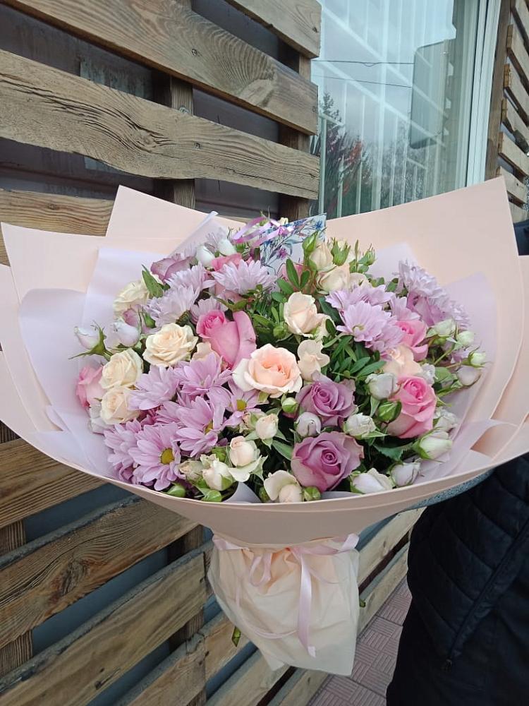 Букет цветов из: Розы и Хризантемы в Первомайском Тульской области