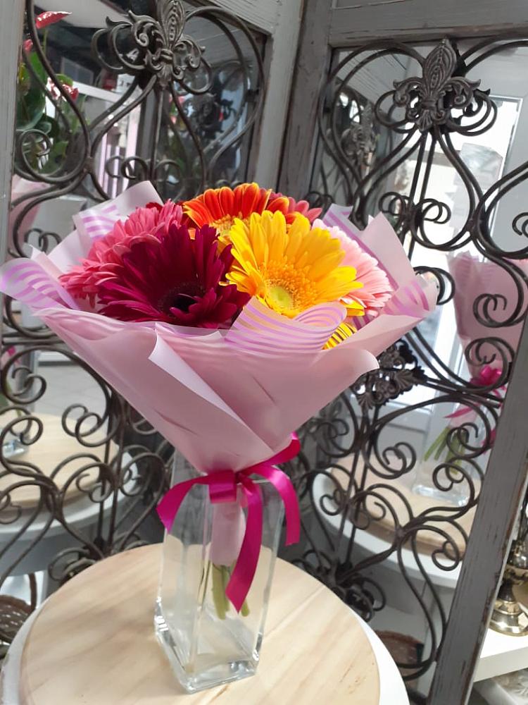 Букет цветов из: Герберы в Первомайском Тульской области