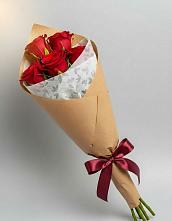 Букет цветов из:  Розы в Первомайском Тульской области