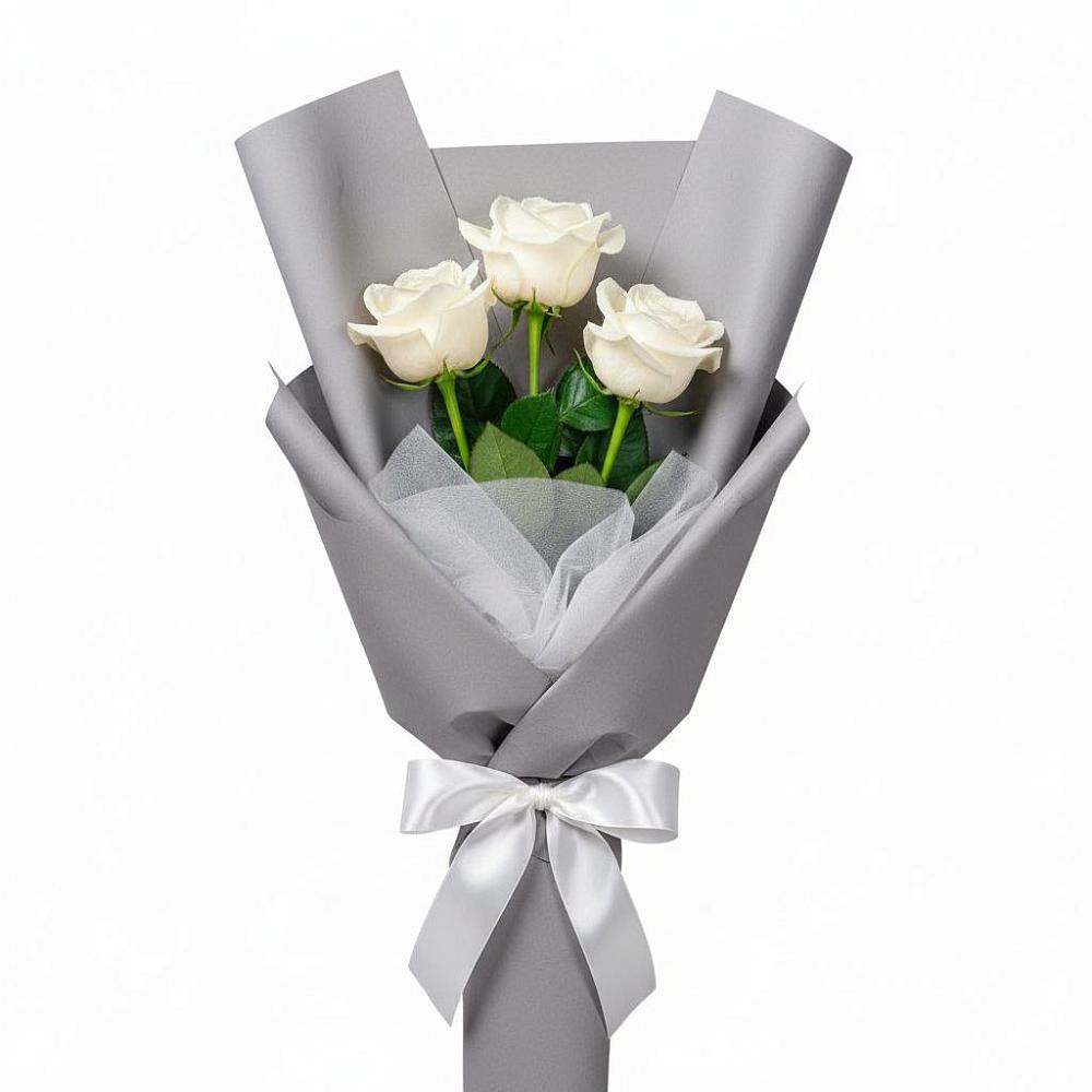Букет 3 белые розы в Первомайском Тульской области