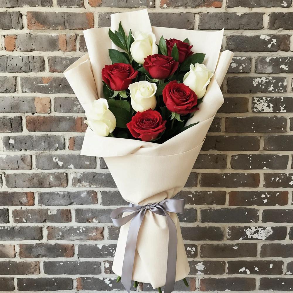 Букет цветов из: Розы в Первомайском Тульской области