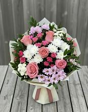 Букет цветов из:  Альстромерии, Гвоздики, Розы и Хризантемы в Первомайском Тульской области