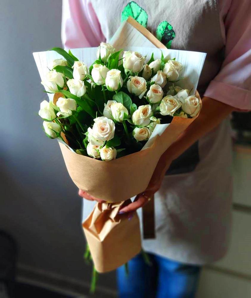 Букет цветов из: Розы в Первомайском Тульской области