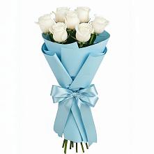 Букет 7 белых роз Проуд в Первомайском Тульской области