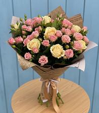 Букет цветов из:  Розы в Первомайском Тульской области