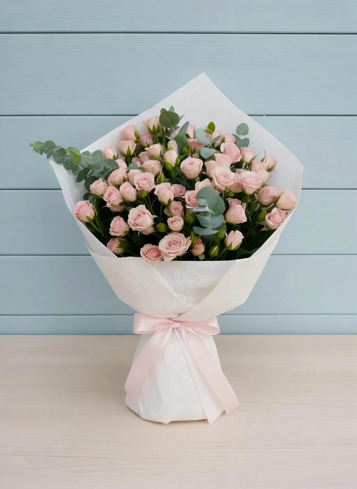 Букет цветов из: Розы в Первомайском Тульской области