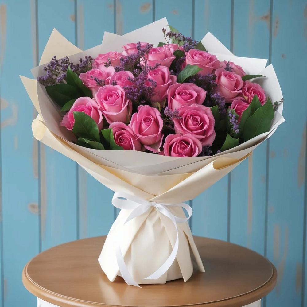 Букет цветов из: Розы в Первомайском Тульской области