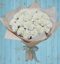 Букет цветов из:  Гвоздики в Первомайском Тульской области
