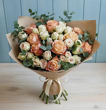 Букет цветов из:  Альстромерии и Розы в Первомайском Тульской области