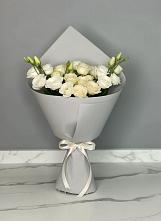 Букет цветов из:  Розы и Лизиантусы в Первомайском Тульской области